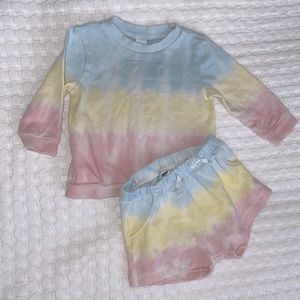 Old Navy Sweater & shorts set